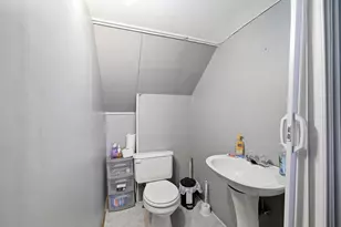 48 Crystal St, Pittsfield, MA 01201 - Photo 14