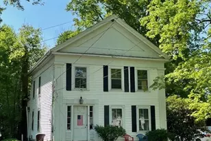 4 Brigham St, Hubbardston, MA 01452 - Photo 2