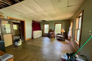 4 Brigham St, Hubbardston, MA 01452 - Photo 8