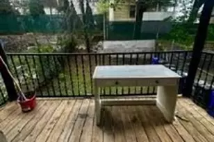 9 Chilcott Pl, Boston, MA 02130 - Photo 8