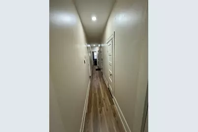 9 Chilcott St #1, Boston, MA 02130 - Photo 6