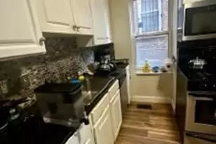 9 Chilcott Pl, Boston, MA 02130 - Photo 12