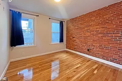 162 Broadway St #2, Somerville, MA 02145 - Photo 6