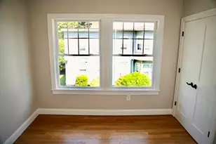 35 Chestnut St, Wakefield, MA 01880 - Photo 12