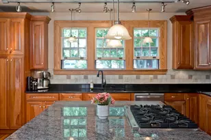 6 Stanford St, Holyoke, MA 01040 - Photo 30