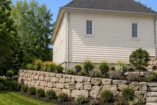 38 Buttonwood Ln, Ipswich, MA 01938 - Photo 2