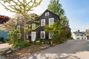 29 & 31 Circle St, Marblehead, MA 01945 - Photo 1