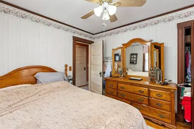 409 Groveland St, Haverhill, MA 01830 - Photo 18