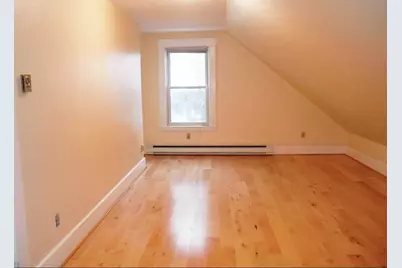 129 Brown St. #2, Waltham, MA 02452 - Photo 12