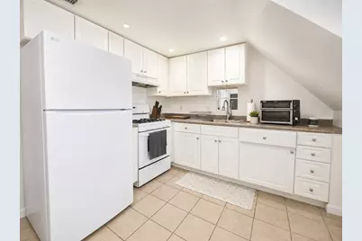 5 Myrtle St #3, Saugus, MA 01906 - Photo 8