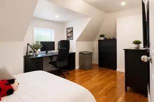 5 Myrtle St, Saugus, MA 01906 - Photo 4