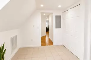 5 Myrtle St, Saugus, MA 01906 - Photo 6