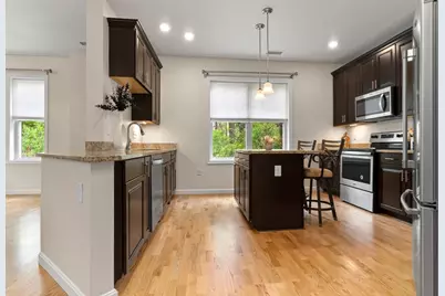 220 Martins Lndg #107, North Reading, MA 01864 - Photo 8