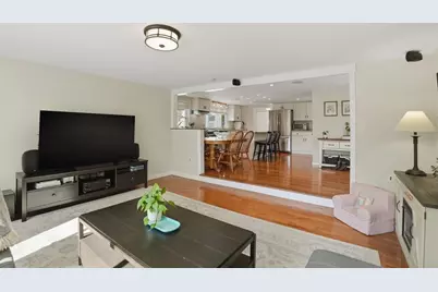 12 Pleasant Cir, Canton, MA 02021 - Photo 10
