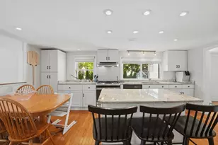 12 Pleasant Cir, Canton, MA 02021 - Photo 14