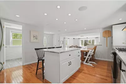 12 Pleasant Cir, Canton, MA 02021 - Photo 12