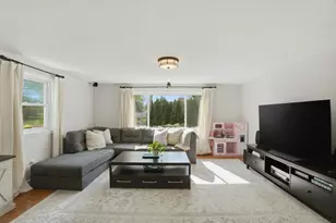 12 Pleasant Cir, Canton, MA 02021 - Photo 6