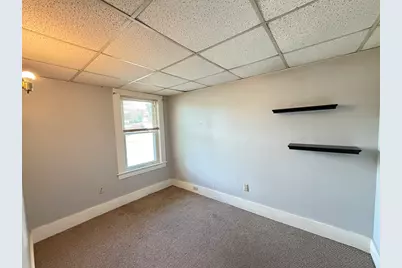 346 Federal St, Greenfield, MA 01301 - Photo 14