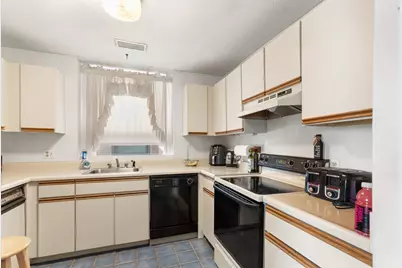 181 North St #105, Salem, MA 01970 - Photo 10