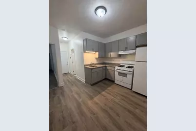 128 Shawmut St #2, Chelsea, MA 02150 - Photo 2