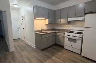 128 Shawmut St, Chelsea, MA 02150 - Photo 2