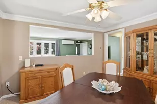 69 Parkview Dr, Agawam, MA 01030 - Photo 16