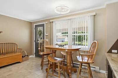 69 Parkview Dr, Agawam, MA 01030 - Photo 8