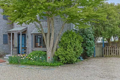 5 Seashore Park Dr #6, Provincetown, MA 02657 - Photo 1