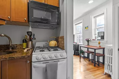 60 Myrtle Street #10, Boston, MA 02114 - Photo 6