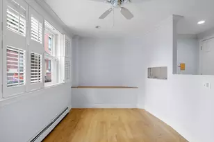 54 Myrtle St, Boston, MA 02114 - Photo 8