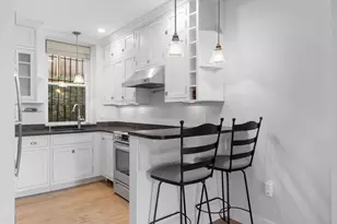 54 Myrtle St, Boston, MA 02114 - Photo 2