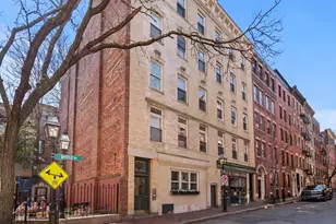 54 Myrtle St, Boston, MA 02114 - Photo 14