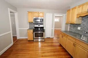 18 Howes St, Boston, MA 02125 - Photo 14