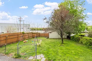 77 Mack Rd, Fitchburg, MA 01420 - Photo 4