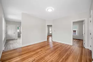 89 Edgewood Ave, Methuen, MA 01844 - Photo 6