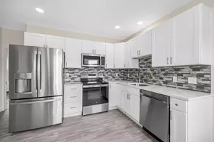 89 Edgewood Ave, Methuen, MA 01844 - Photo 8