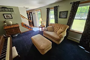2 Center Hill Rd, Pembroke, MA 02359 - Photo 10