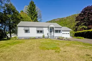 123 Holyoke St, Easthampton, MA 01027 - Photo 2