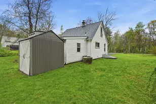 8 Shutesbury Rd, Pelham, MA 01002 - Photo 30