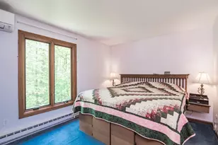 10 Walnut St, Montague, MA 01376 - Photo 16