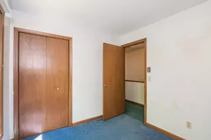 10 Walnut St, Montague, MA 01376 - Photo 20