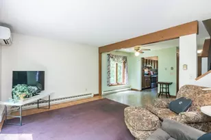 10 Walnut St, Montague, MA 01376 - Photo 14