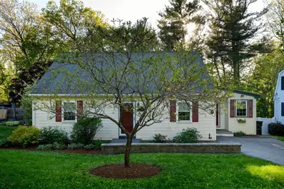 32 Westview Dr, Worcester, MA 01602 - Photo 1