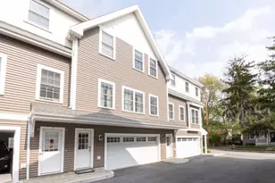 51 Garfield St, Quincy, MA 02169 - Photo 2