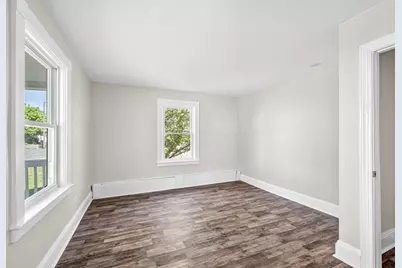 24 Maple Ave, Ware, MA 01082 - Photo 18