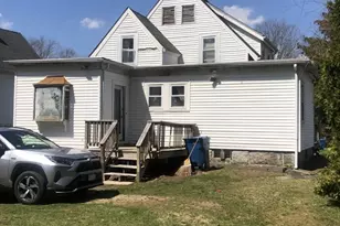 61 Maple Ave, East Bridgewater, MA 02333 - Photo 2
