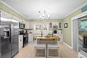 6 Majestic Way, Salem, MA 01970 - Photo 4