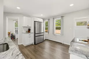 80 Brickett St, Springfield, MA 01119 - Photo 12