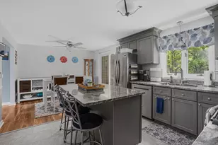 23 Potter Ave, Plainville, MA 02762 - Photo 6