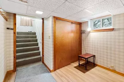17 Ames St, Beverly, MA 01915 - Photo 20